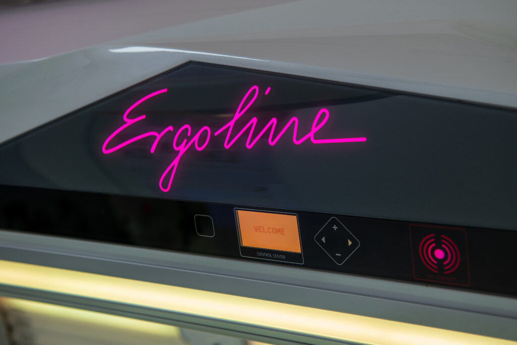 Luxury Sunbed Tropical Tanning Studio Didcot Oxfordshire Salon