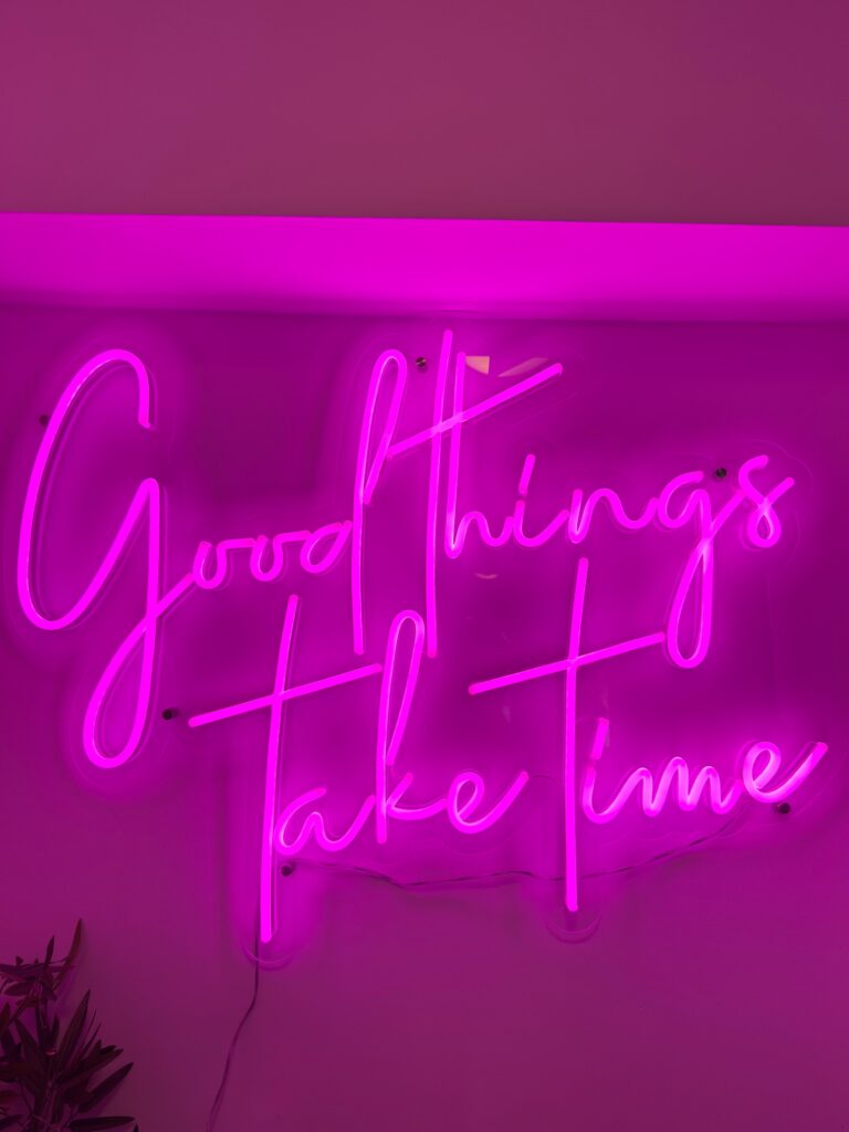 Gold Tanning Studio Bicester Neon