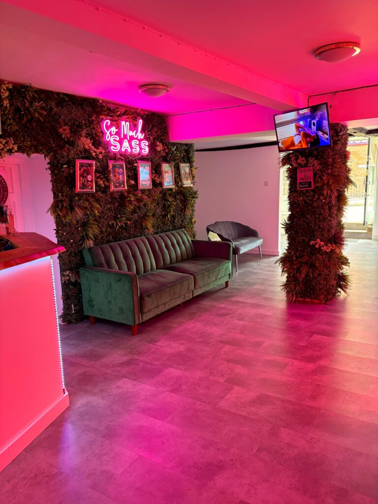 Gold Tanning Studio Bicester Waiting Area