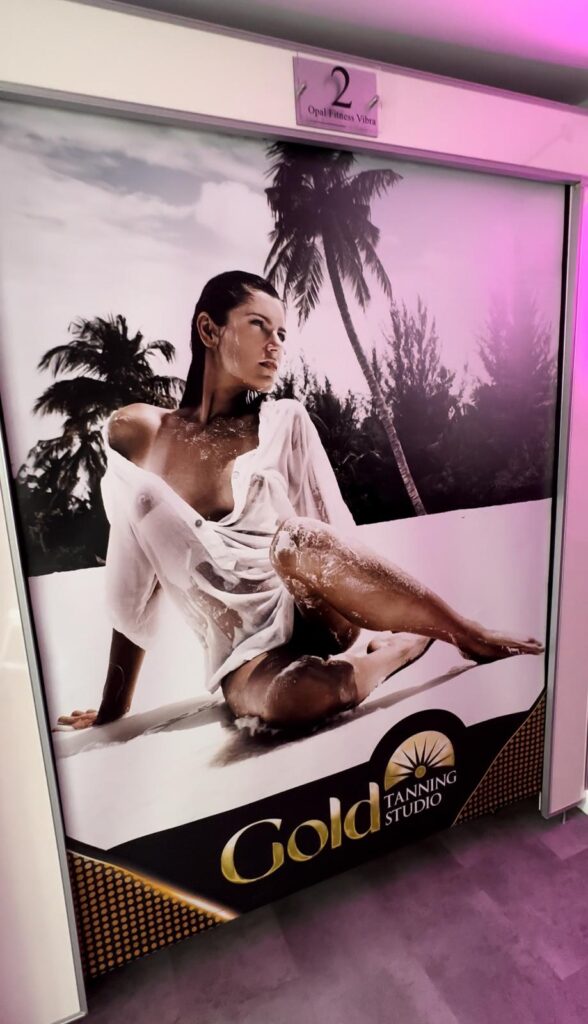 Gold Tanning Studio Room 2