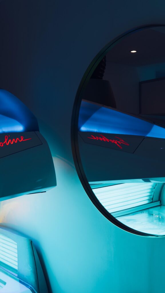 Luxury Ergoline Sunbed At M&p Tanning Salon Trowbridge