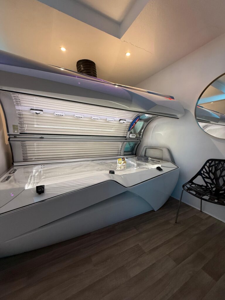 Modern Ands Most Powerfull Sunbeds At M&p Tanning Salon Trowbridge, Wiltshire