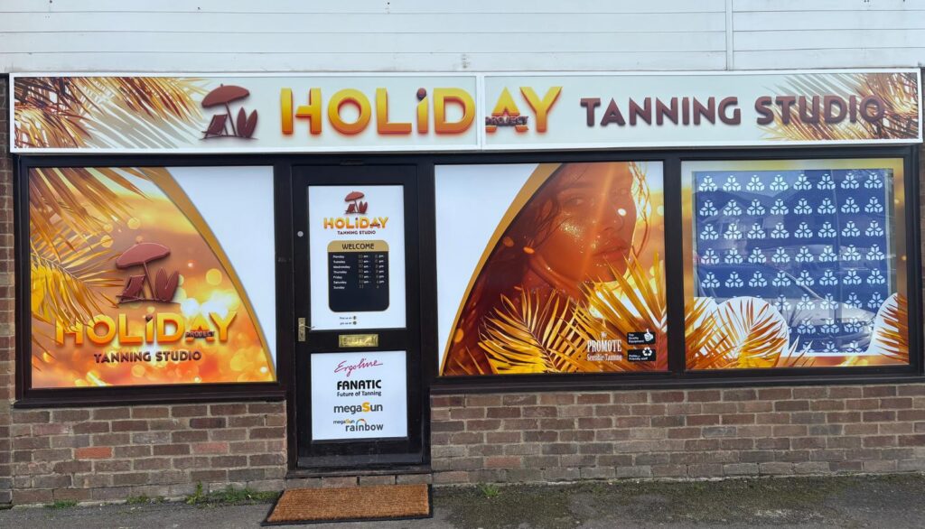 Shop Front At Holiday Tanning Studio Kidlington Oxford